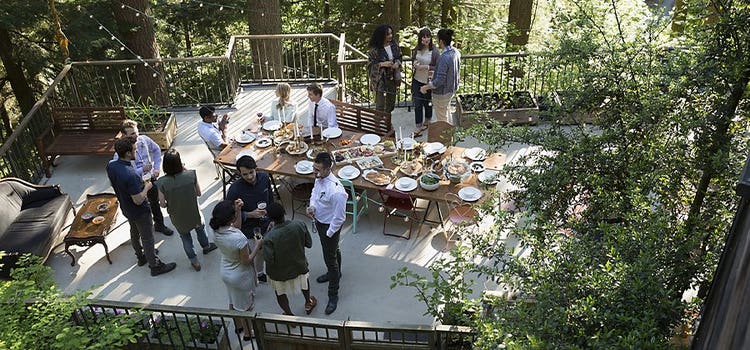 An aeriel view of an outdoor dining event