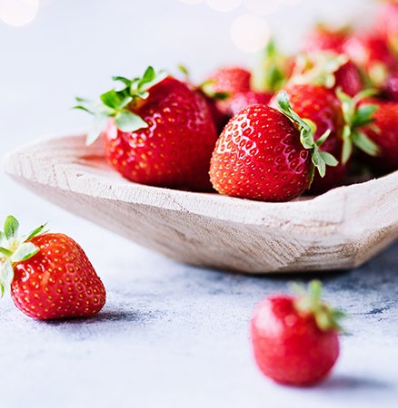 Arrangement of strawberries with bokeh effect.