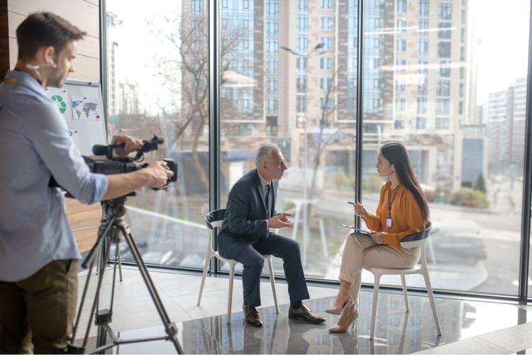 proceso de grabación de un vídeo de formación corporativo