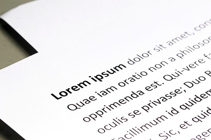 Photo gros plan d’une feuille dit « Lorem ipsum »