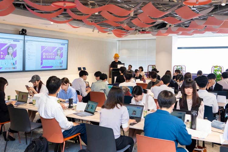 プロクリエイター直伝! Adobe Expressで「伝わるビジュアルES」を作る方法