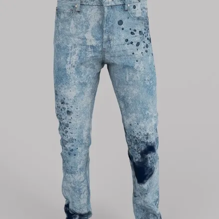 3D effects on denim trousers after final industrial washing.